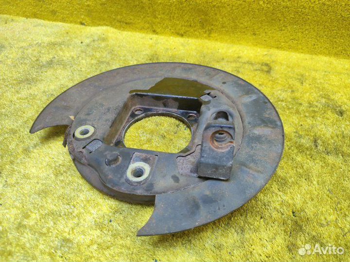 Кожух тормозного диска задний левый