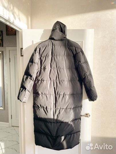 Пуховик женский длинный