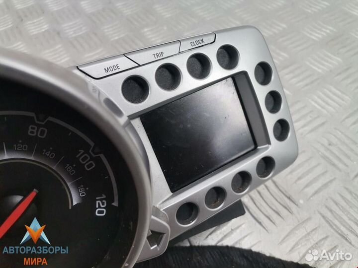 Щиток приборов (приборная панель) Chevrolet Spark