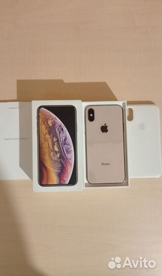 iPhone Xs, 64 ГБ