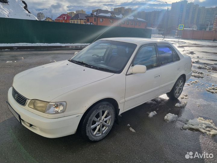 Toyota Corolla 1.5 AT, 1997, 328 000 км