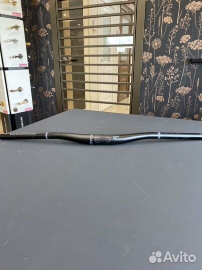 Руль Bontrager Line 35mm 700mm