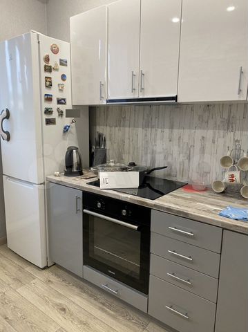 2-к. квартира, 57 м², 9/10 эт.