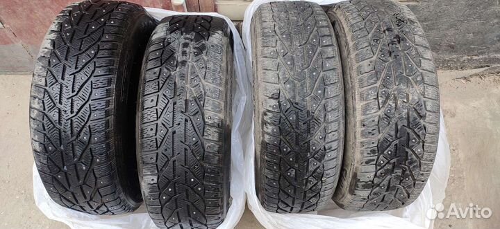 Tigar Ice 215/65 R16 102T