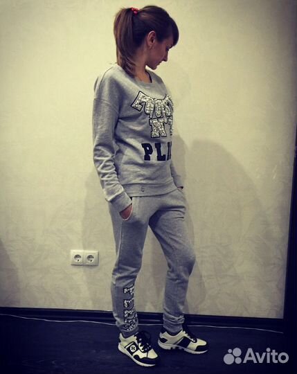 Костюм спортивный