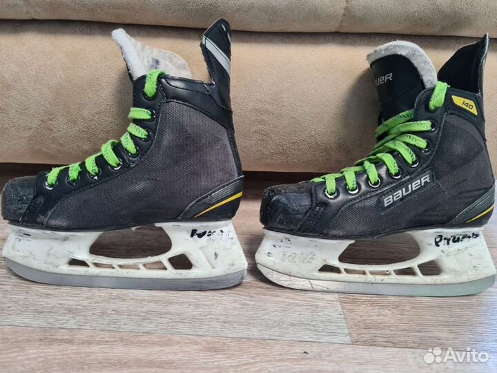 Хоккейные коньки bauer