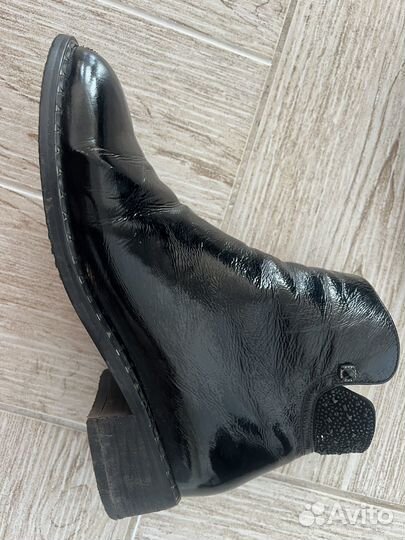 Ботинки женские