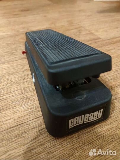 Педаль для электрогитары Вау Dunlop 95Q Cry Baby