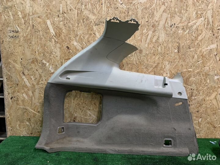 Volvo XC60 2009- обшивка багажного отсека левая