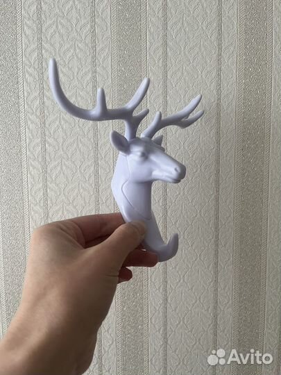 Крючок настенный