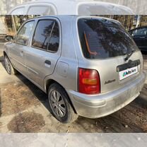 Nissan Micra 1.0 CVT, 2000, 250 000 км, с пробегом, цена 180 000 руб.