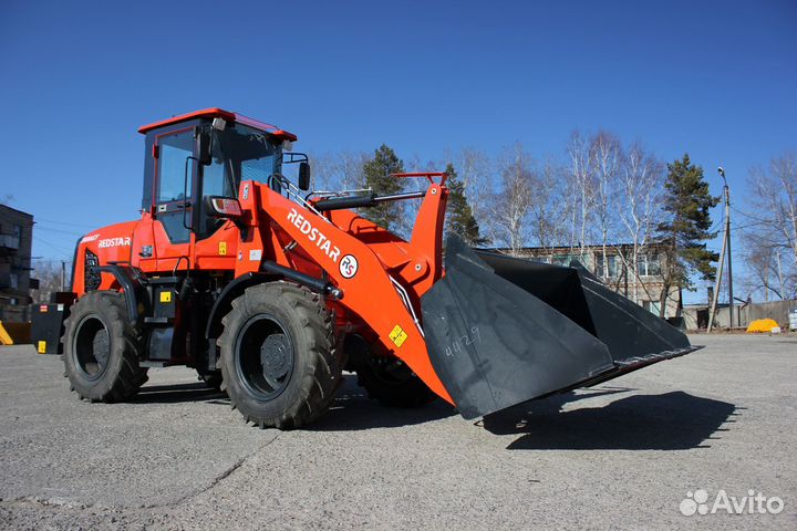 Фронтальный погрузчик Redstar 3000GT, 2023