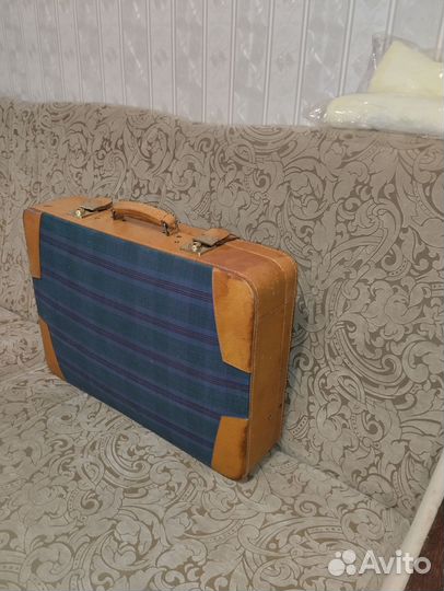 Чемодан советский