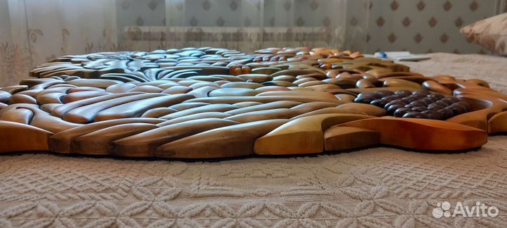 Панно из дерева