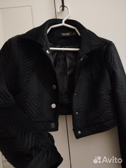 Курточка велюровая женская