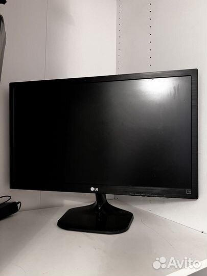 Монитор LG