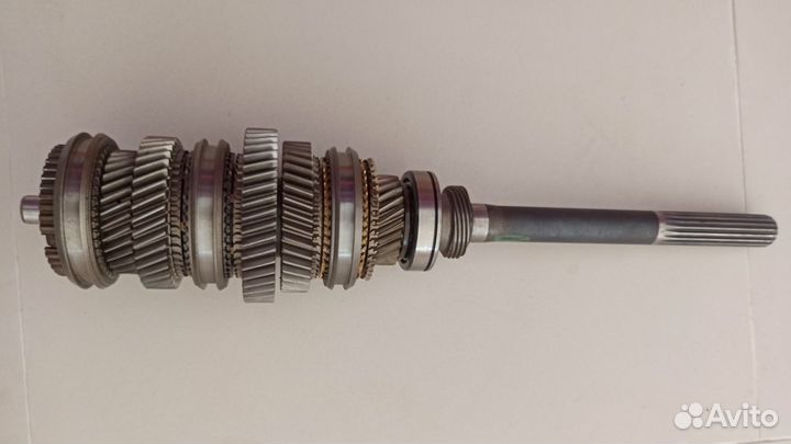 Вал вторичный газ 31029-31105 в сборе 5ст. н.о