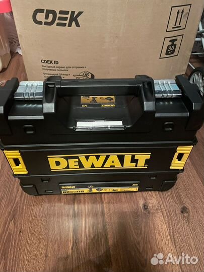Гайковерт Dewalt Dcf
