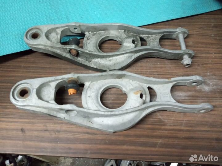 Рычаг Honda Legend KB1