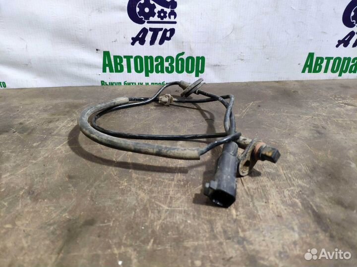 Датчик abs задний Mitsubishi Lancer x