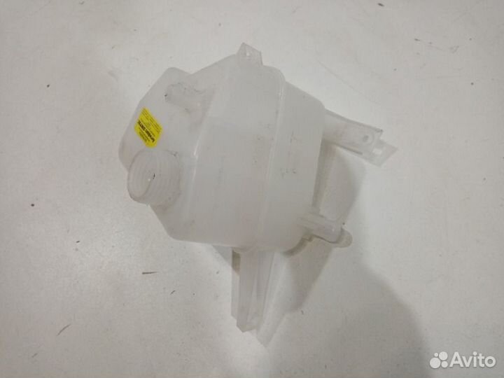 Бачок омывателя LADA Granta 2190 2012