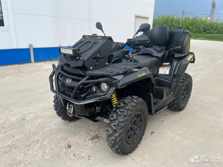 BRP outlander MAX XT-P 1000R