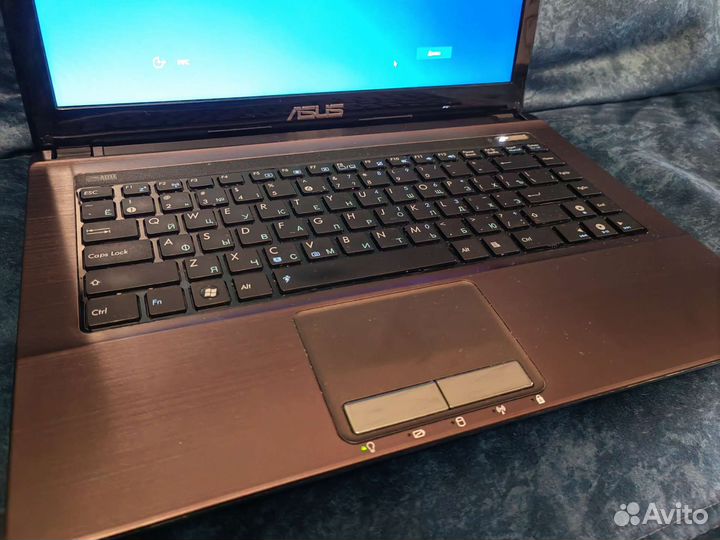 Ноутбук asus K43E