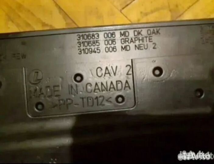 Накладки 2-го Ряда Сидений Tahoe II 99-06г Салон