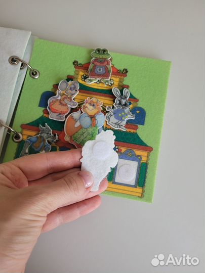 Мягкая развивающая книжка из фетра на липучках