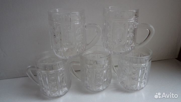 Бокалы,рюмки,стаканы