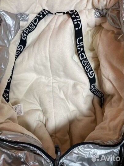 Зимний комбинезон для девочки 140