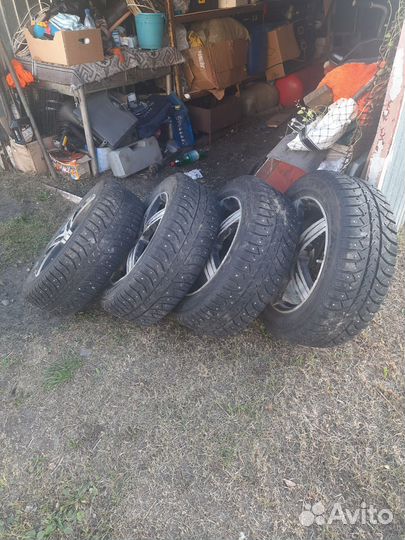 Bridgestone Blizzak Ice 205/60 R16 92