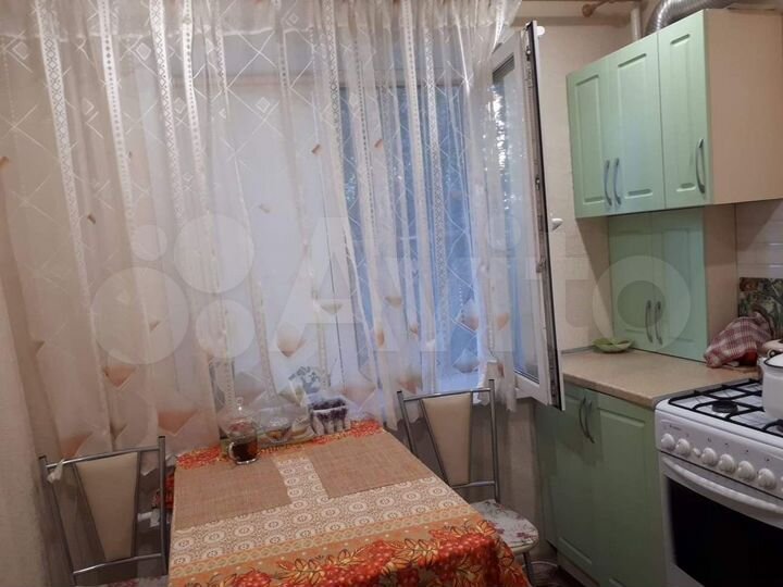 4-к. квартира, 76 м², 3/5 эт.