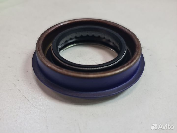 Сальник привода General Motors 25187787