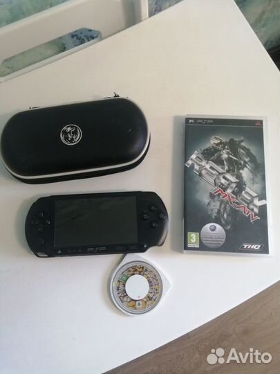 Sony psp e 1008