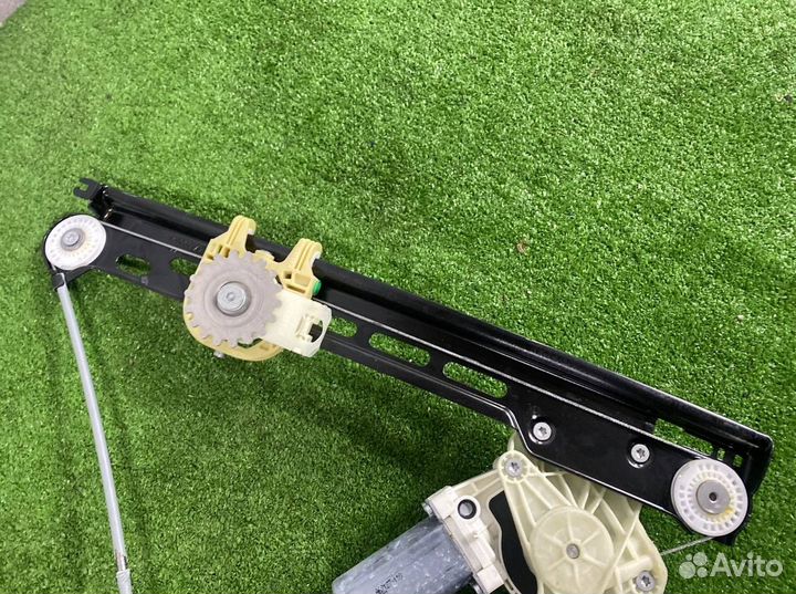 Стеклоподъемник передний правый Porsche 911 991