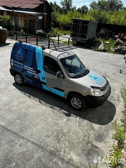 Оклейка автомобиля в пленку / Бронепленка