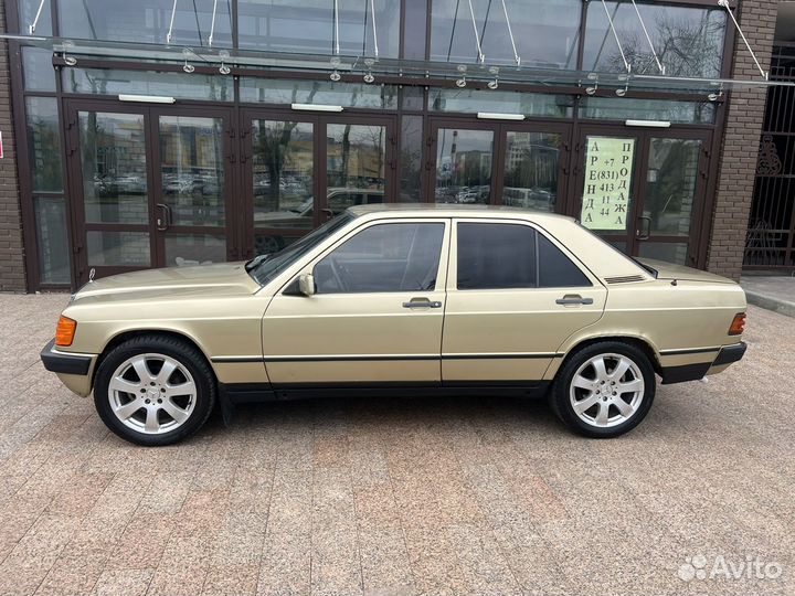 Mercedes-Benz 190 (W201) 2.0 МТ, 1986, 340 700 км