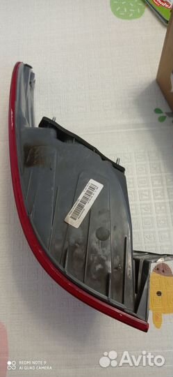 Фонарь правый внешний Kia Rio 3