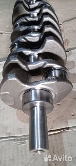 Вал коленчатый