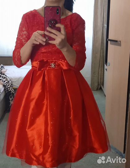 Продаю платье