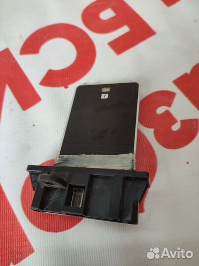 Резистор отопителя Nissan Almera n16