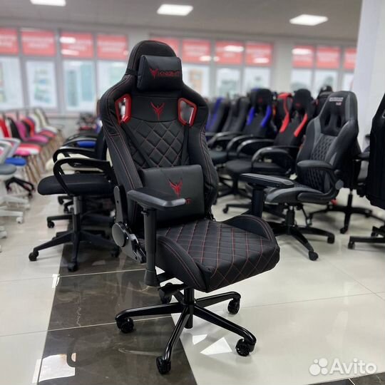 Игровое кресло Viking Knight Titan (цвета)