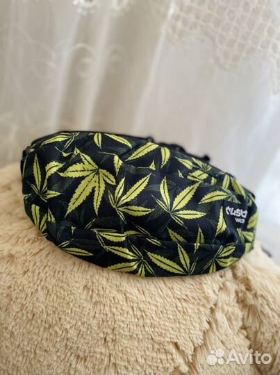 Поясная сумка