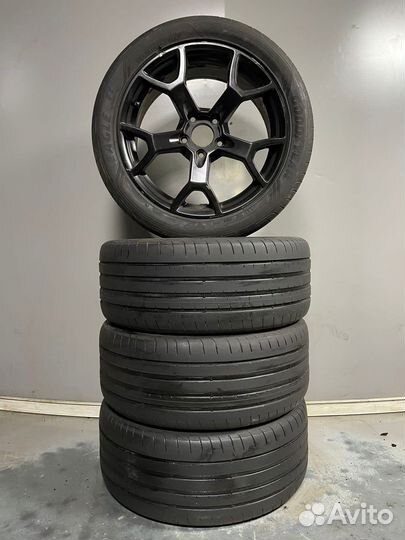 R17 Goodyear Eagle F1 Asymmetric 3 235/45, PCD 5x105 DIA 56.6