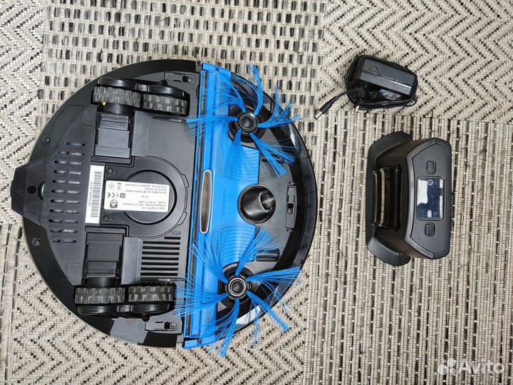 Робот пылесос philips