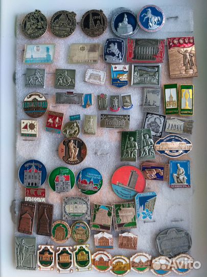 Серии советских значков различной тематики