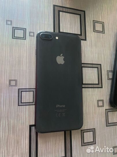 iPhone 8 Plus, 64 ГБ