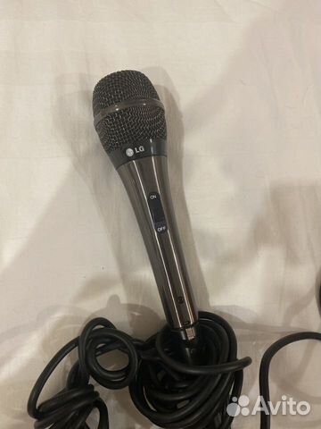 Микрофон LG для караоке проводной JHC-1