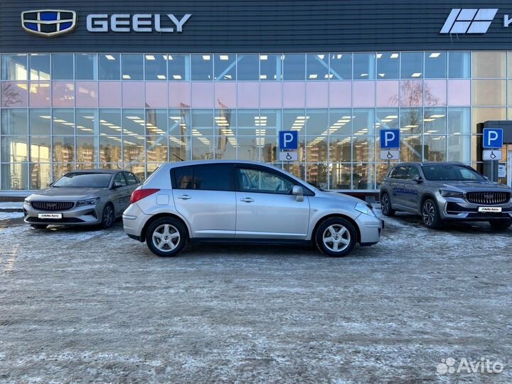 Nissan Tiida 1.6 AT, 2008, 195 118 км